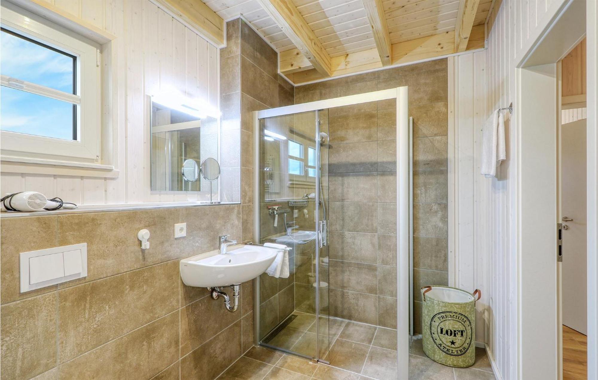 Awesome Home In Ostseeresort Olpenitz With Sauna Exteriör bild